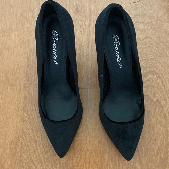 Breckelles Black Women’s Shoes, size 6,5 - Picture 2 of 4